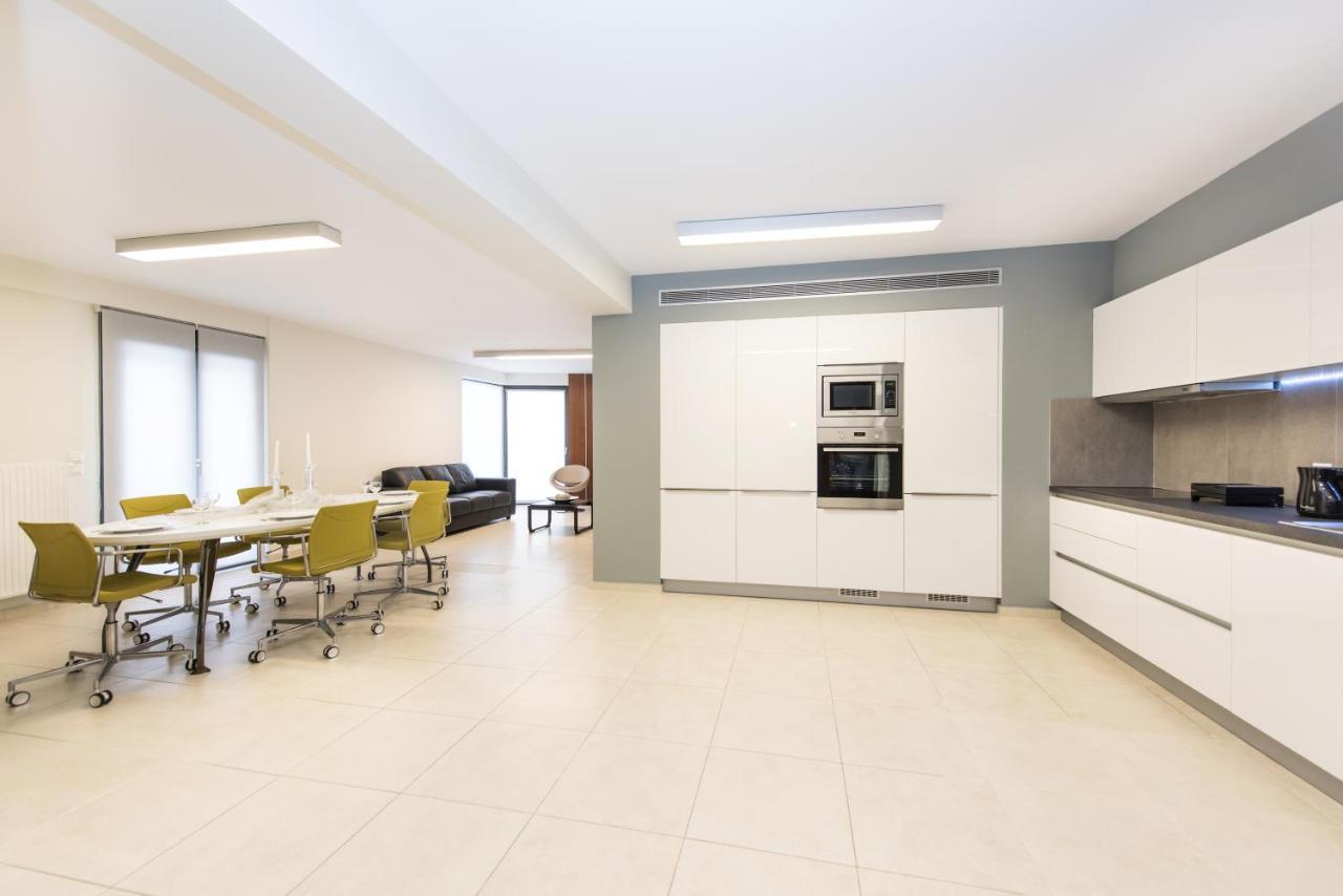 Spacious Fully Equipped 3Bd 2Bath Apt In The Heart Of City With Balconies Ac And Fast Wifi #1 Heraklion Exterior foto