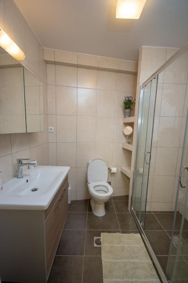 Spacious Fully Equipped 3Bd 2Bath Apt In The Heart Of City With Balconies Ac And Fast Wifi #1 Heraklion Exterior foto