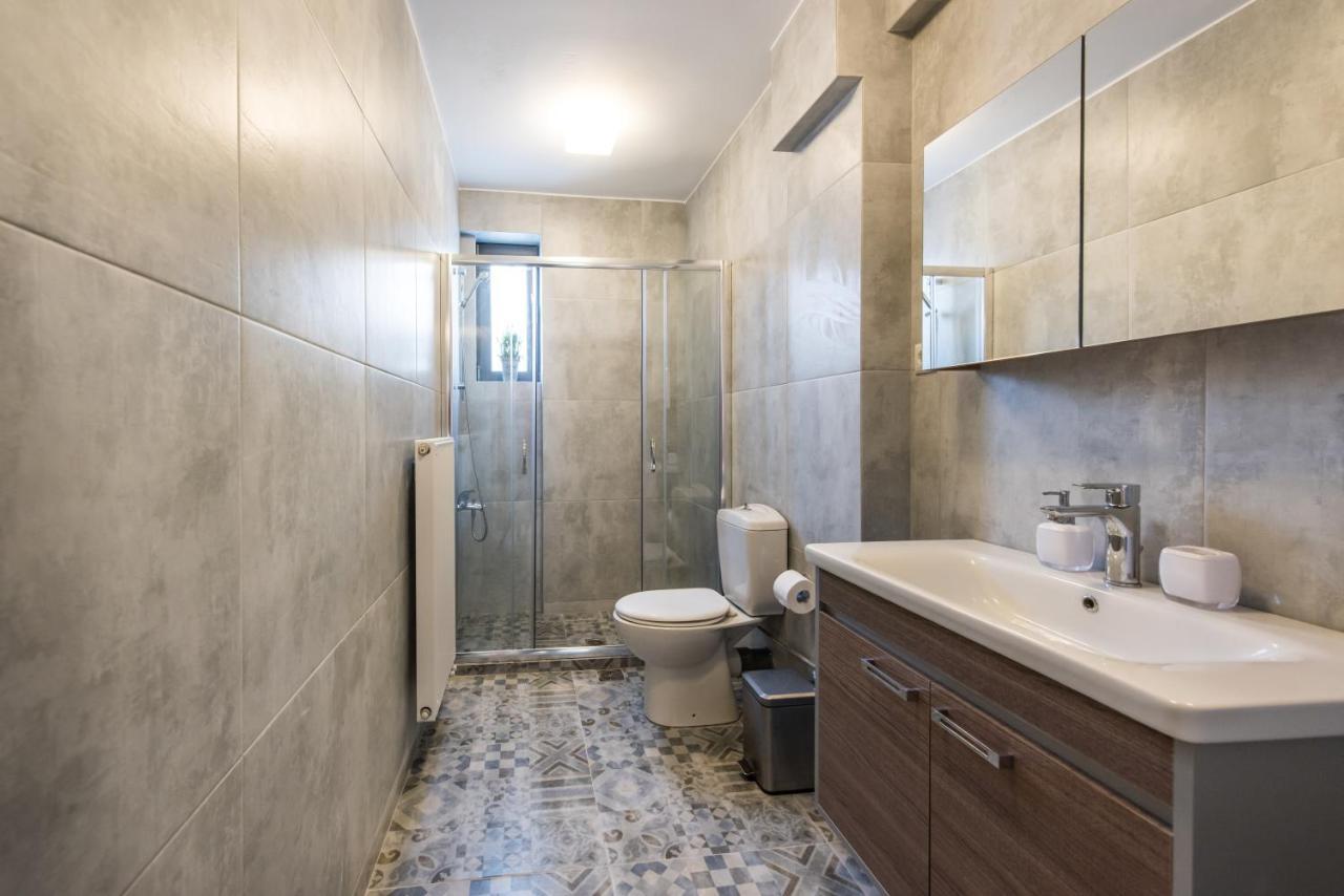 Spacious Fully Equipped 3Bd 2Bath Apt In The Heart Of City With Balconies Ac And Fast Wifi #1 Heraklion Exterior foto