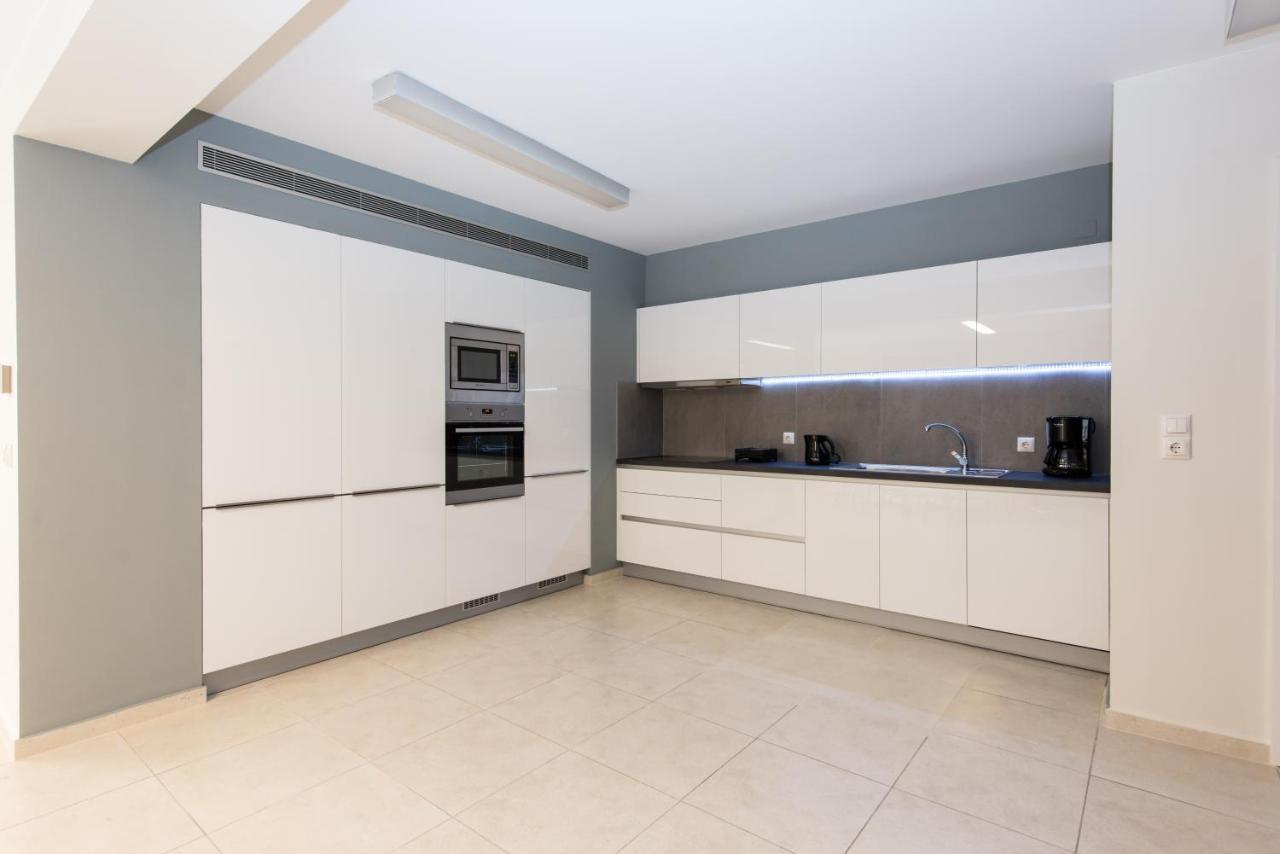 Spacious Fully Equipped 3Bd 2Bath Apt In The Heart Of City With Balconies Ac And Fast Wifi #1 Heraklion Exterior foto